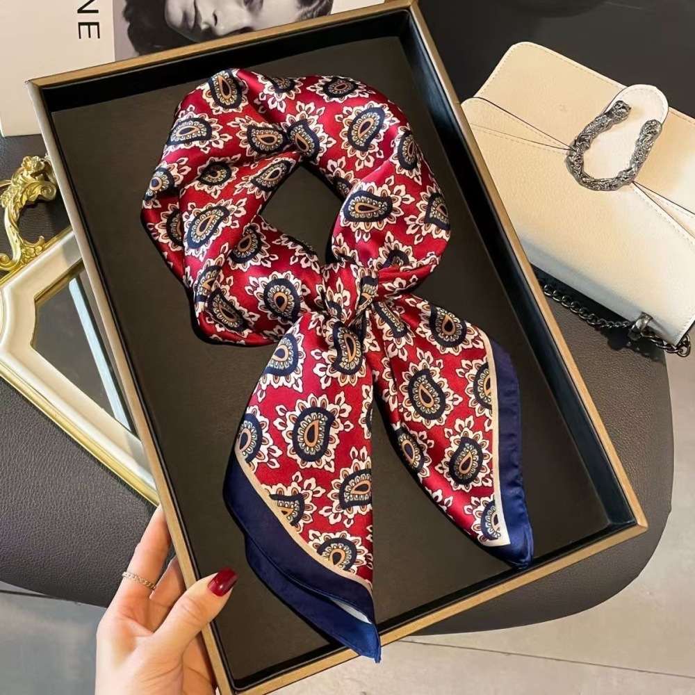 Handkerchief Cotton Men - وشاح رجالي أنيق مربع الشكل بطبعة