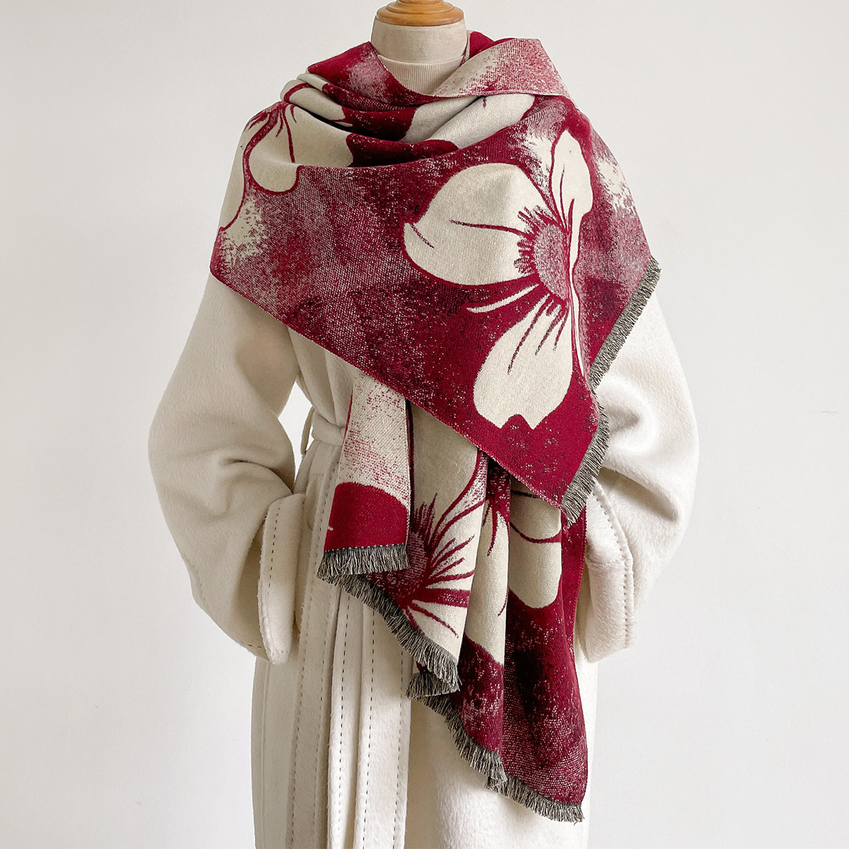 Pashmina Wrap Large - وشاح نسائي من الكشمير الصناعي مع