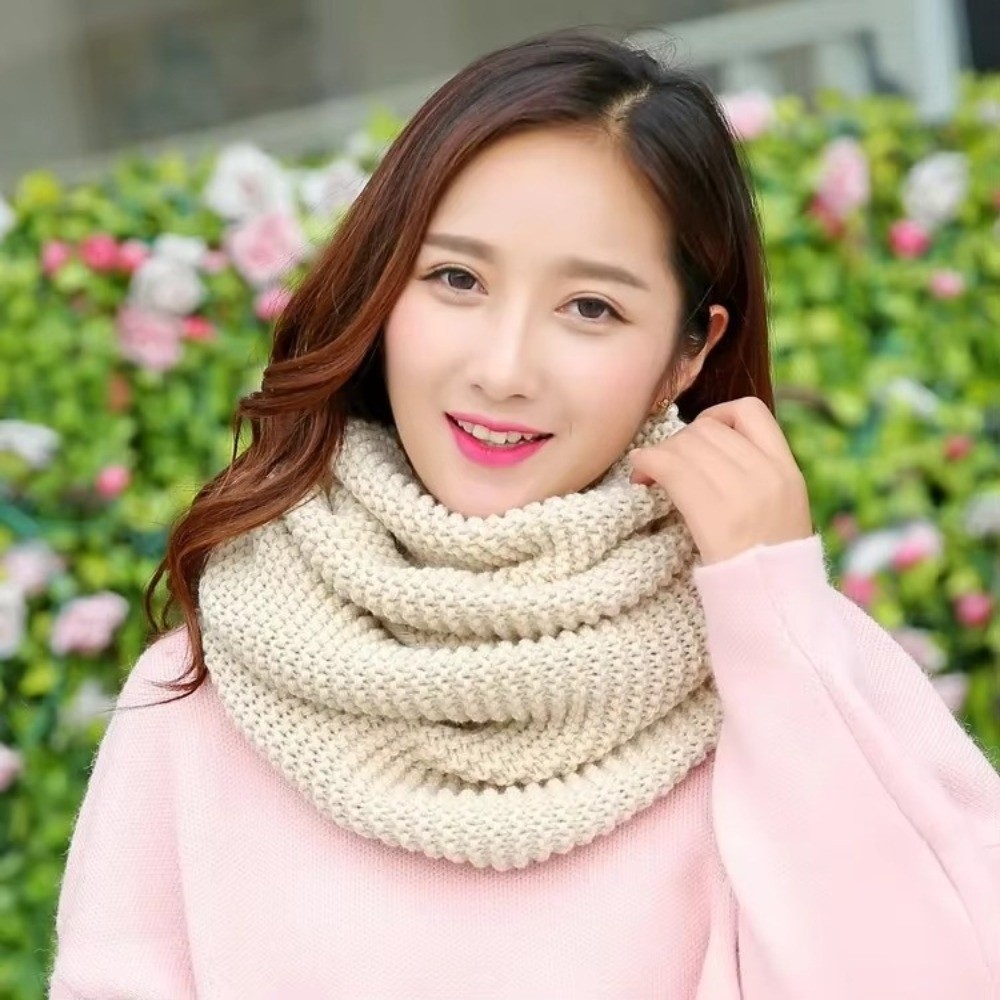 وشاح دافئ بلون موحد بتصميم حلق - مراجعة Infinity Scarf Knit وسعره