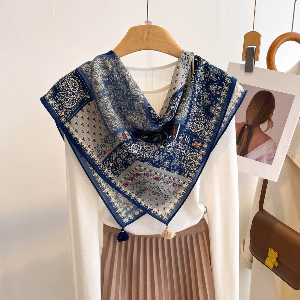 وشاح نسائي مربع بشرّابات، بملم - مراجعة Bandana Cotton وسعره