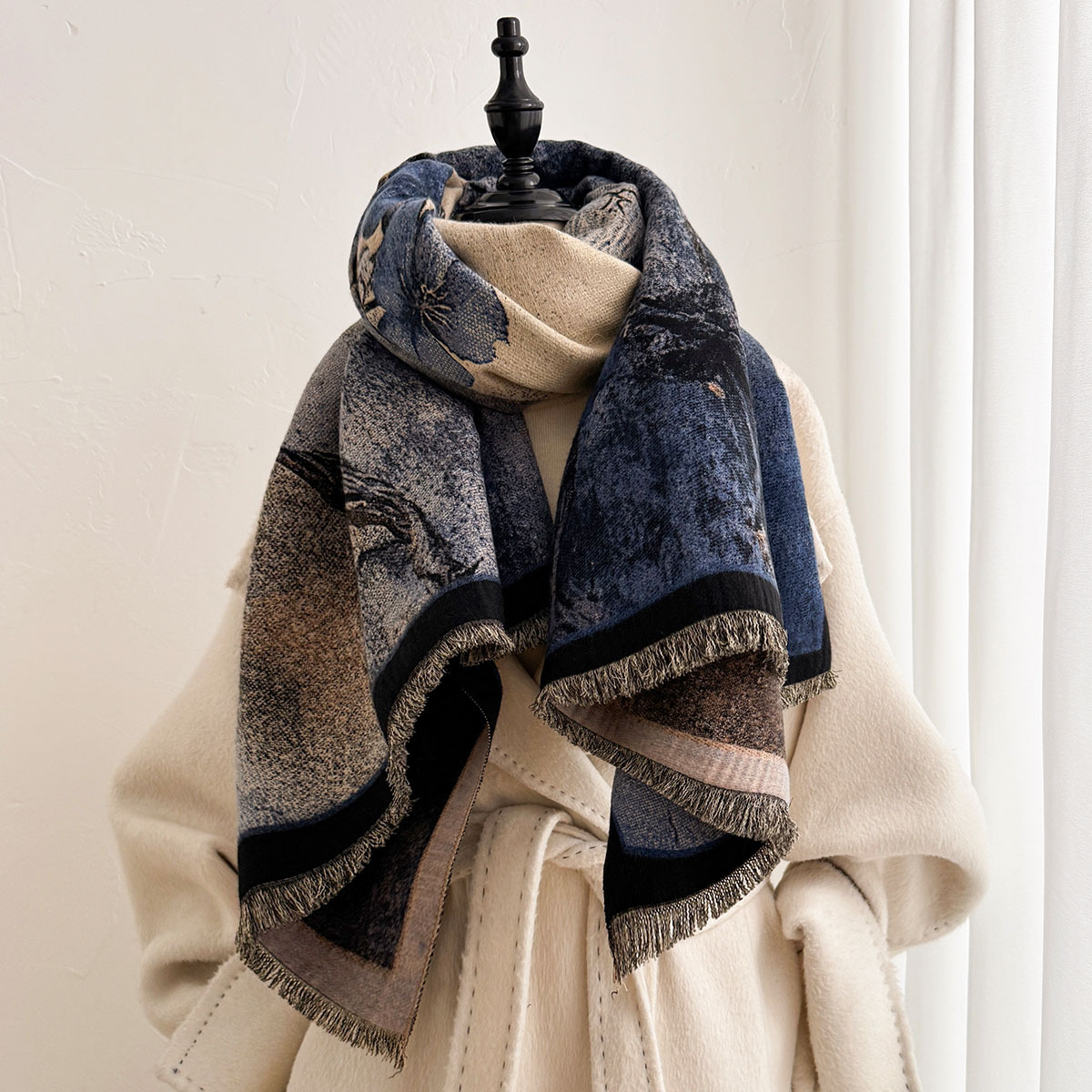 وشاح نسائي من الكشمير الصناعي  - مراجعة Pashmina Wrap Large وسعره