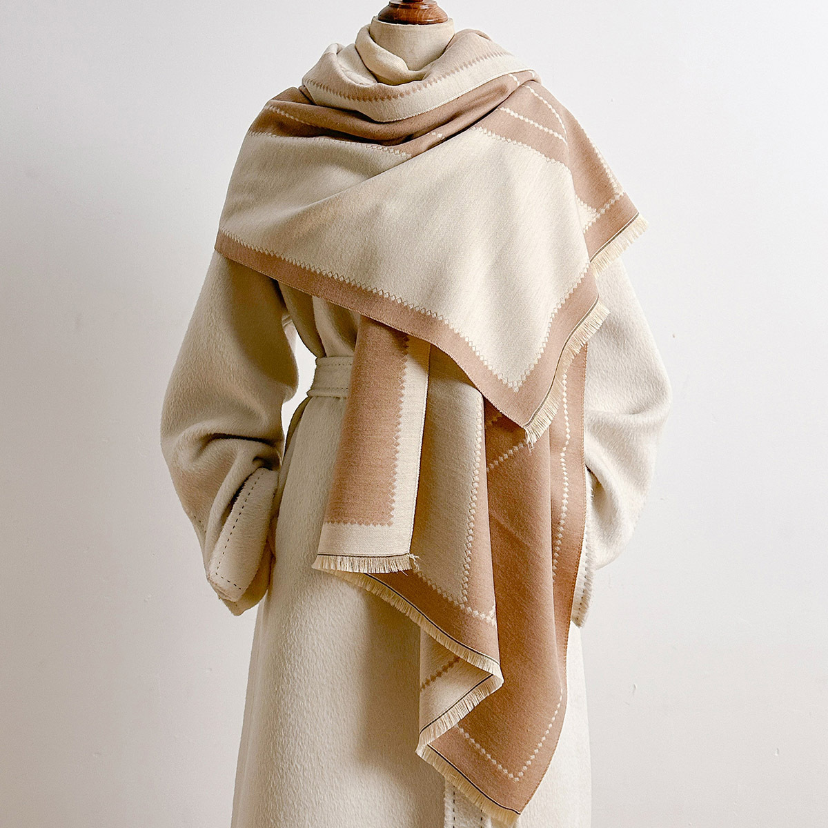 وشاح نسائي من الكشمير الصناعي  - مراجعة Pashmina Wrap Large وسعره