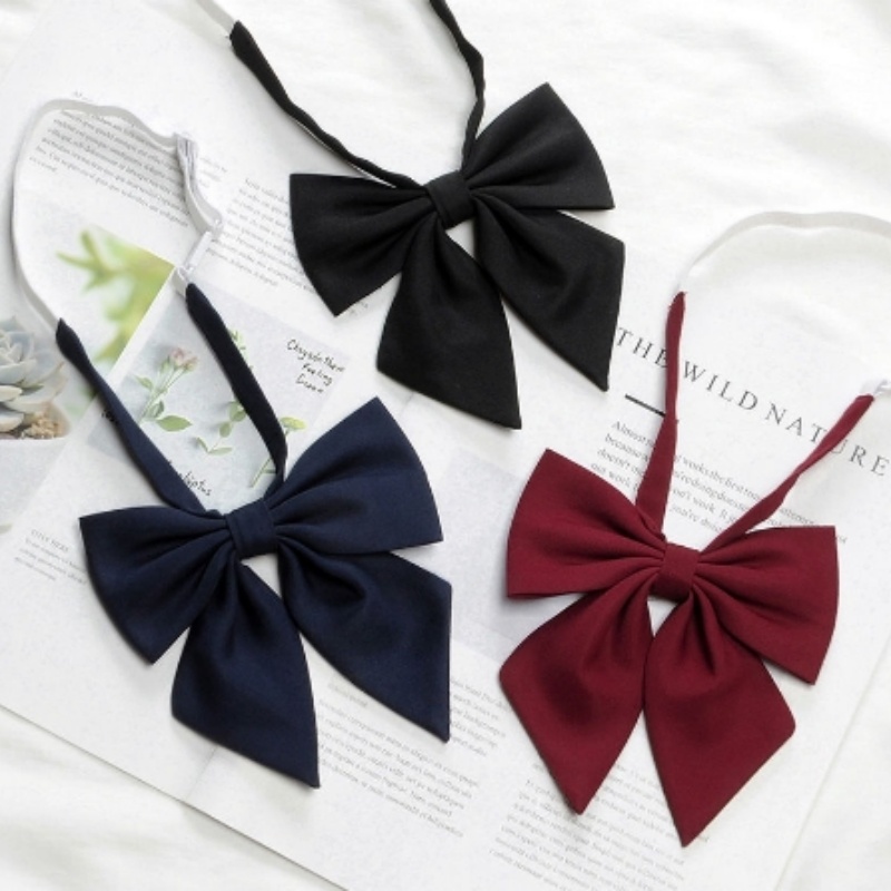 ربطة عنق نسائية قابلة للتعديل  - مراجعة Bow Tie Pre Tied وسعره